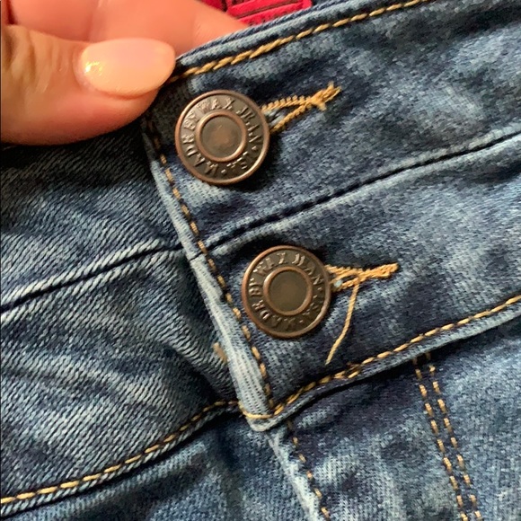 COPY - WAX JEAN || EUC Skinny Jeans - Picture 3 of 6